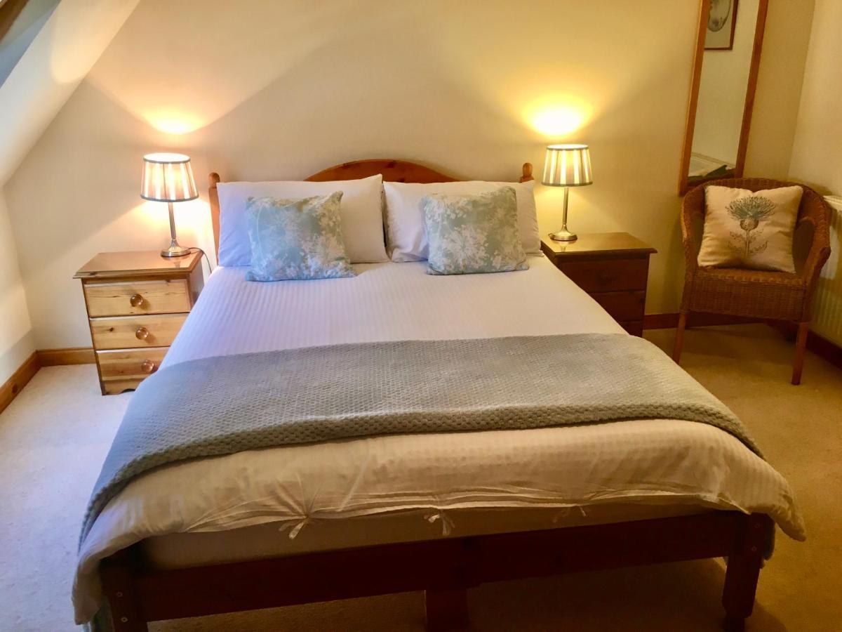 North Kessock White Cottage B&B מראה חיצוני תמונה