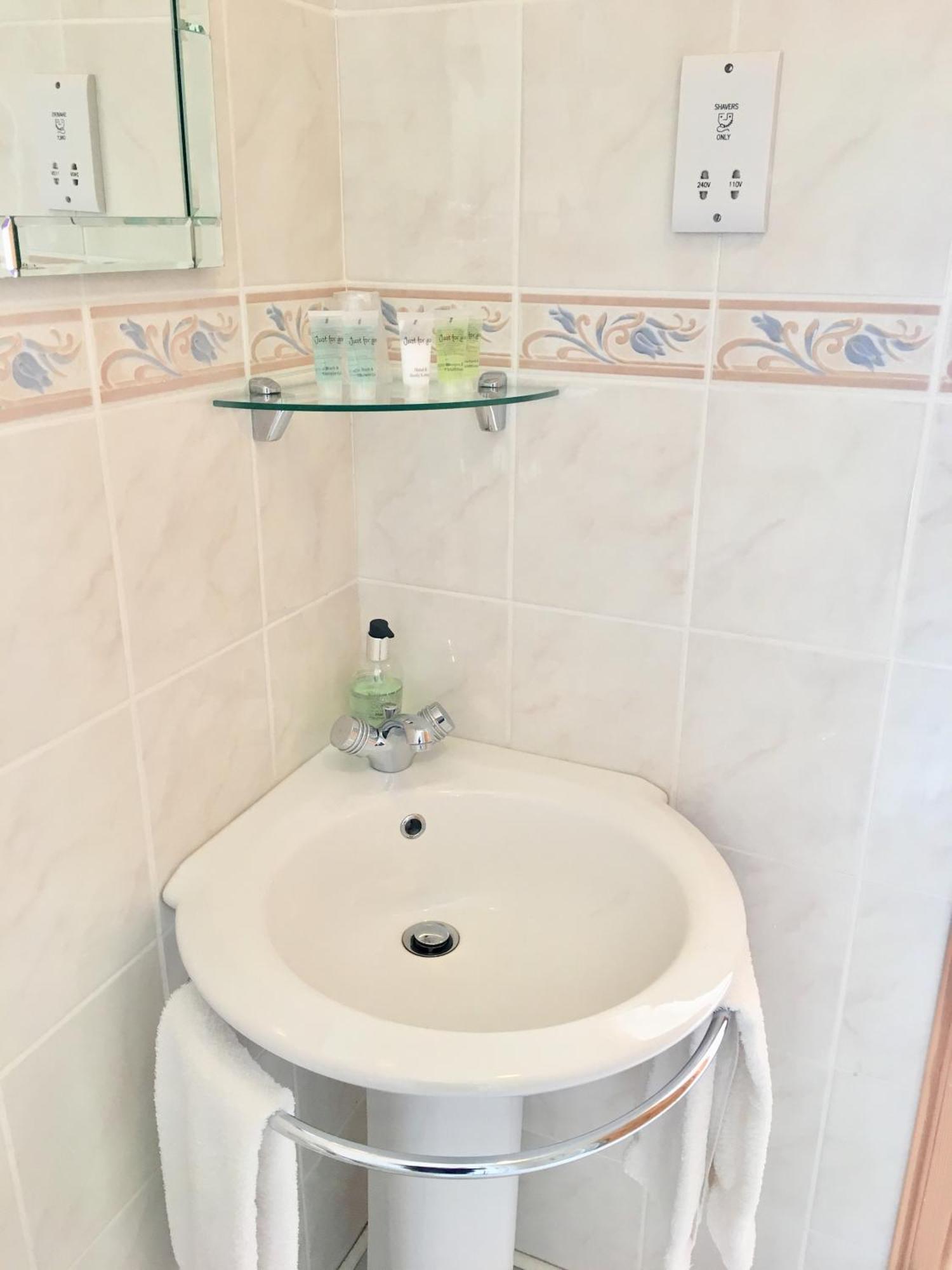 North Kessock White Cottage B&B מראה חיצוני תמונה