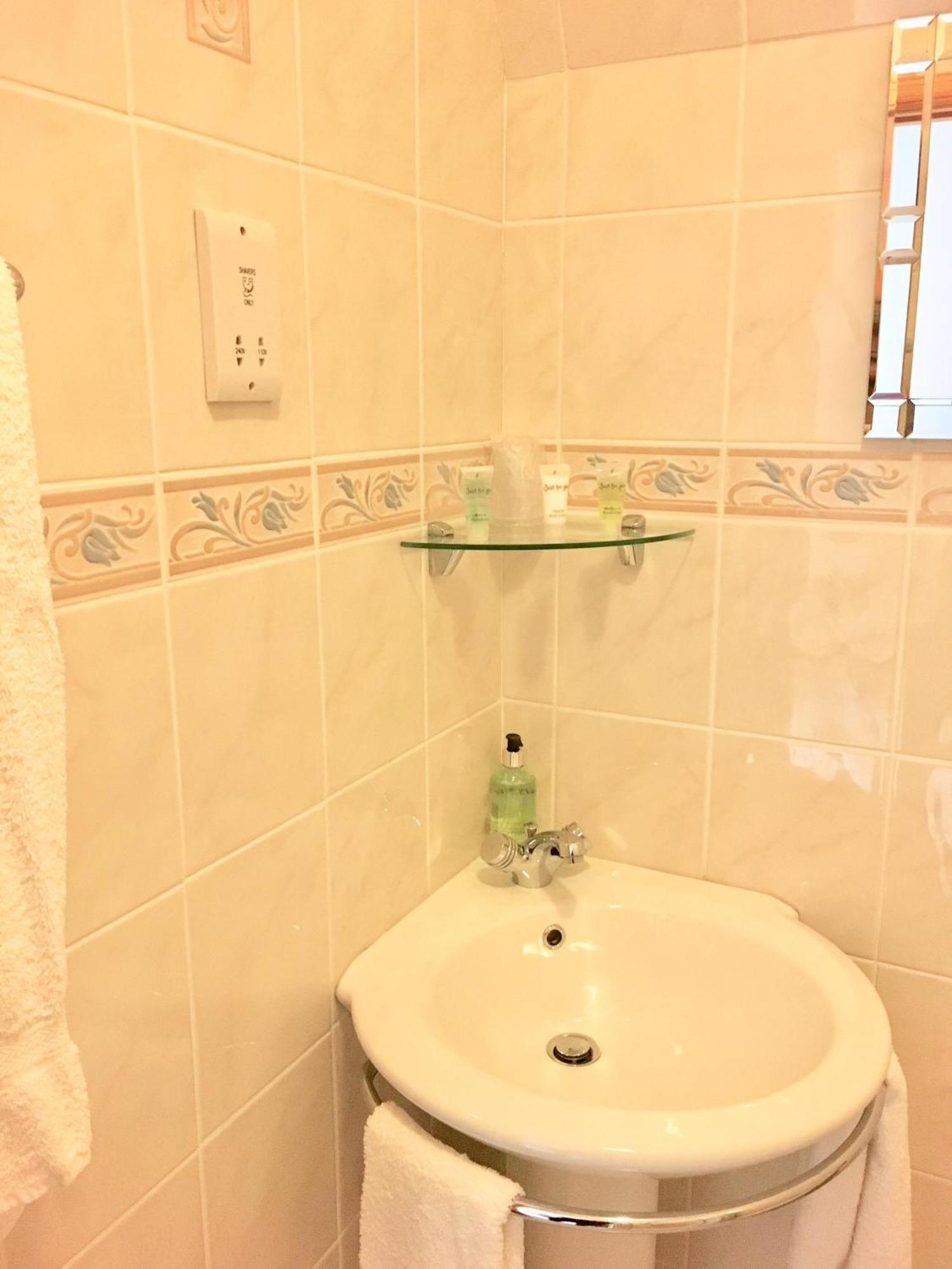 North Kessock White Cottage B&B מראה חיצוני תמונה