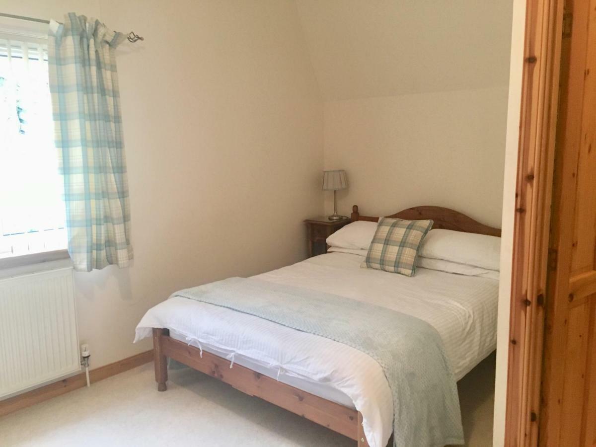 North Kessock White Cottage B&B מראה חיצוני תמונה